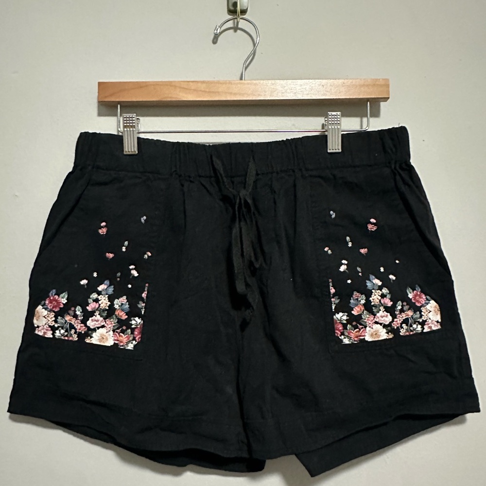 Floral Printed Black Cotton Women's Shorts XL